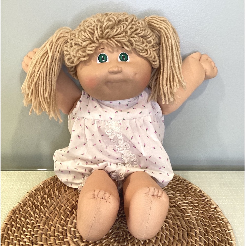 Cabbage Patch Kids Girl Doll Blonde Hair Green Eyes Dimple HM #3 1984 Romper